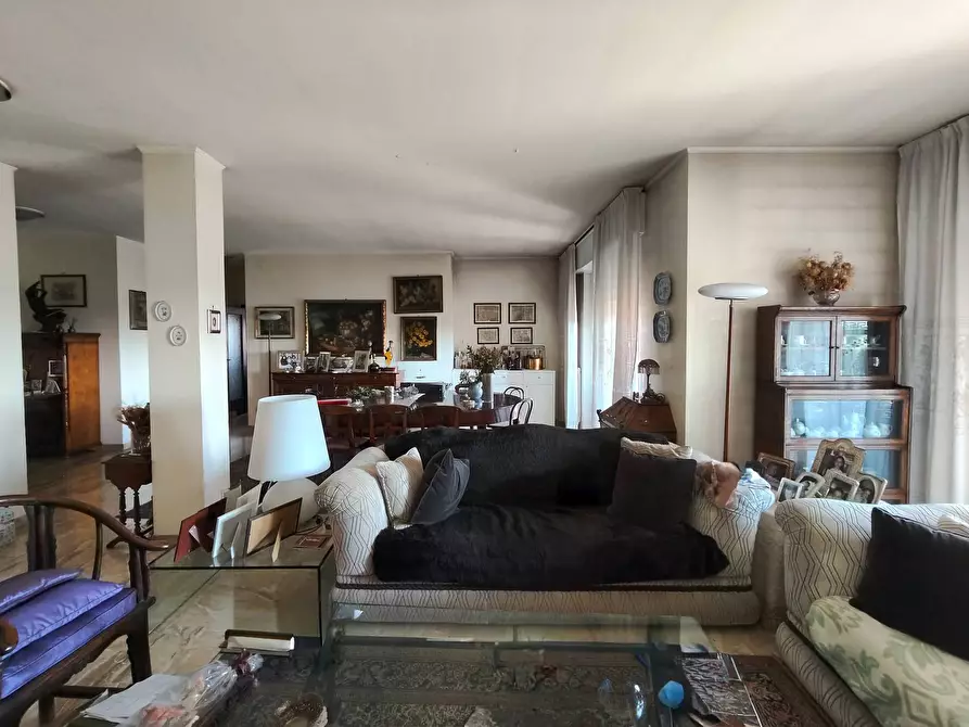 Immagine 15 di Appartamento in vendita  in Via Camelie 11 a Cusano Milanino