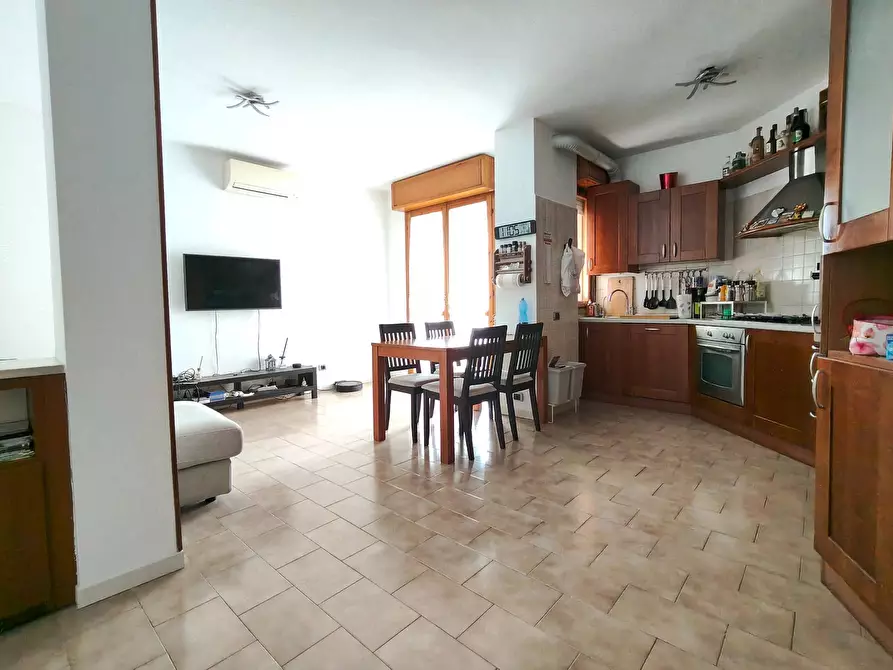 Immagine 8 di Appartamento in vendita  a Cinisello Balsamo