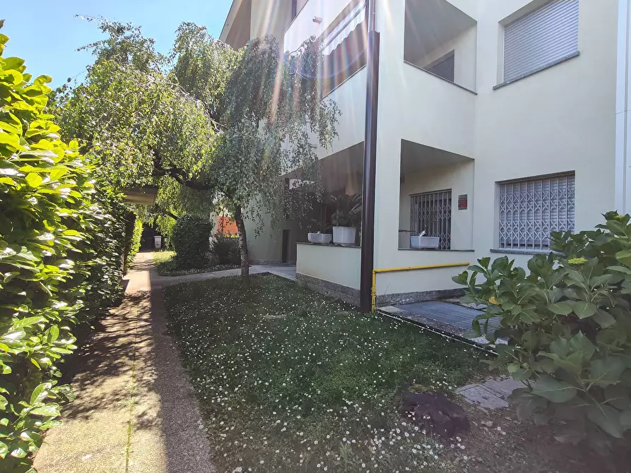 Immagine 41 di Appartamento in vendita  in MORANDI 13 a Cinisello Balsamo