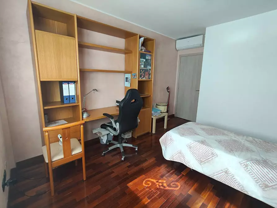Immagine 8 di Appartamento in vendita  in via monteverdi 36 a Cinisello Balsamo