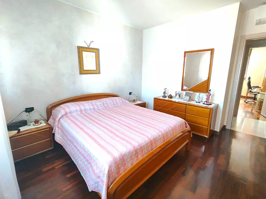 Immagine 15 di Appartamento in vendita  in via monteverdi 36 a Cinisello Balsamo