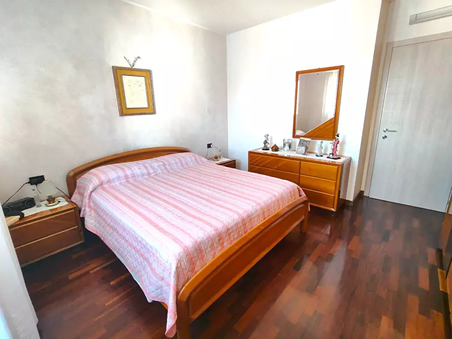 Immagine 16 di Appartamento in vendita  in via monteverdi 36 a Cinisello Balsamo