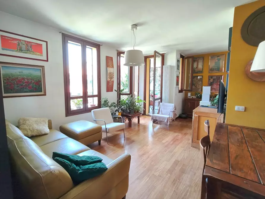 Immagine 16 di Appartamento in vendita  in via luigi settembrini 4 a Cinisello Balsamo