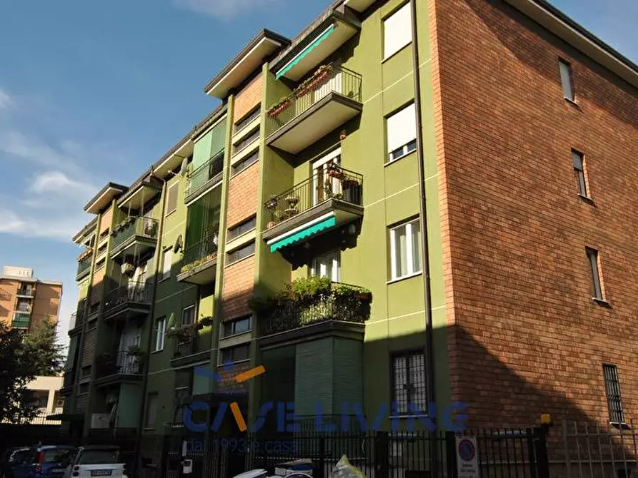 Immagine 1 di Appartamento in vendita  in Via Leopardi 2 a Buccinasco