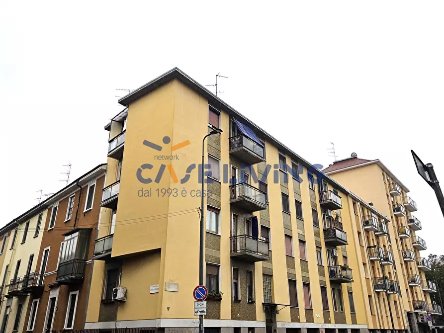 Immagine 1 di Appartamento in vendita  in Via Guglielmo Guintellino 23 a Milano