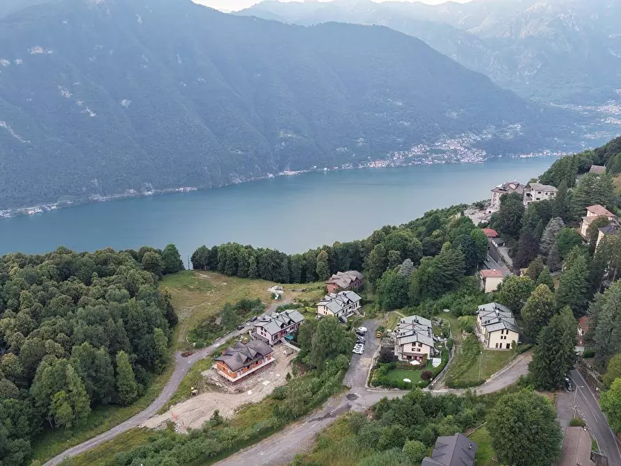 Immagine 7 di Casa semindipendente in vendita  a Alta Valle Intelvi