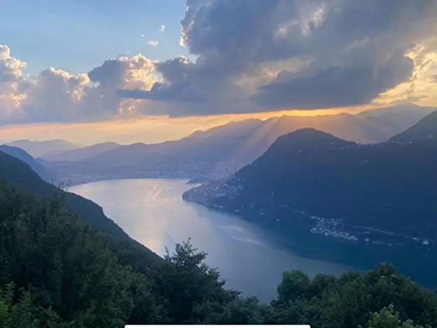 Immagine 9 di Casa semindipendente in vendita  a Alta Valle Intelvi