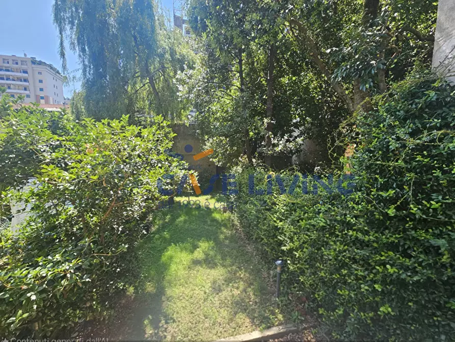 Immagine 5 di Casa semindipendente in vendita  in Via Privata Fratelli Ciani 3 a Milano