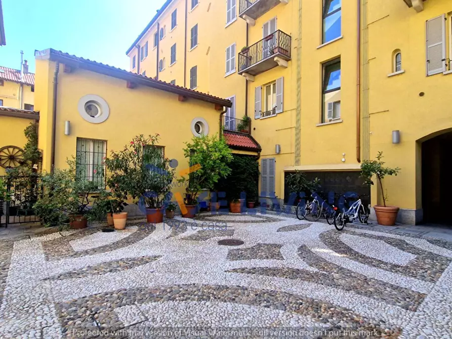 Immagine 3 di Appartamento in vendita  in Via Cardinale Ascanio Sforza 53 a Milano