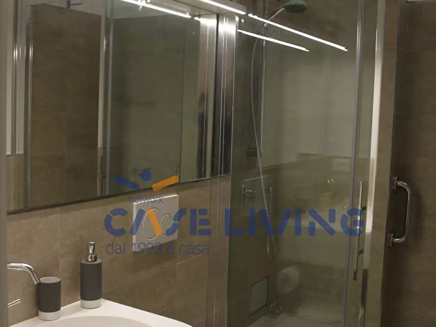 Immagine 11 di Appartamento in affitto  a Milano