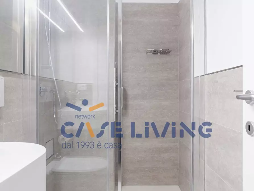 Immagine 12 di Appartamento in affitto  a Milano