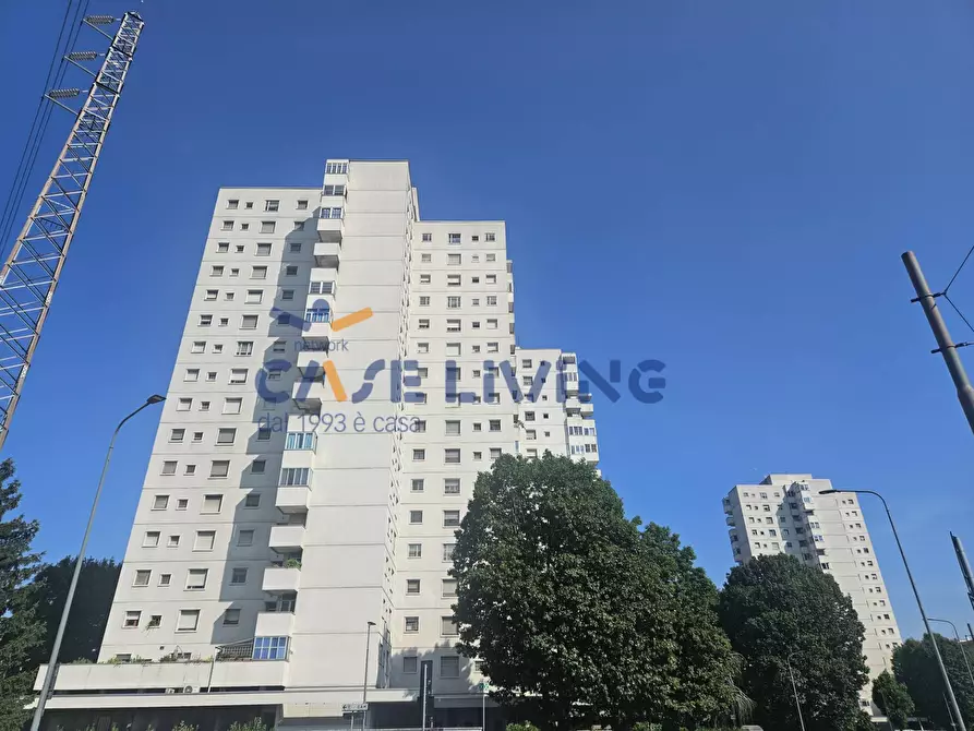 Immagine 2 di Appartamento in vendita  in via saponaro 26 a Milano