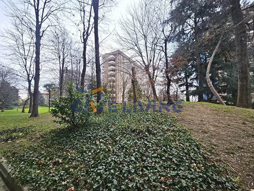 Immagine 3 di Appartamento in vendita  in Via Sapri 63 a Milano