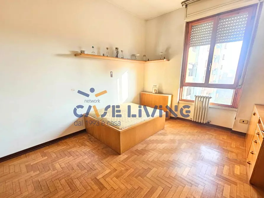 Immagine 13 di Appartamento in vendita  in Via Sapri 63 a Milano