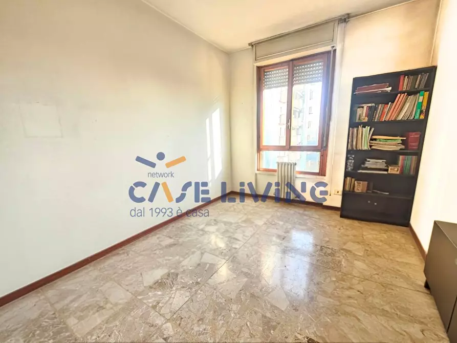 Immagine 14 di Appartamento in vendita  in Via Sapri 63 a Milano