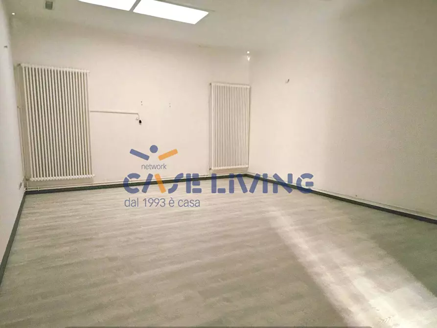 Immagine 8 di Ufficio in affitto  in Viale Coni Zugna 4 a Milano