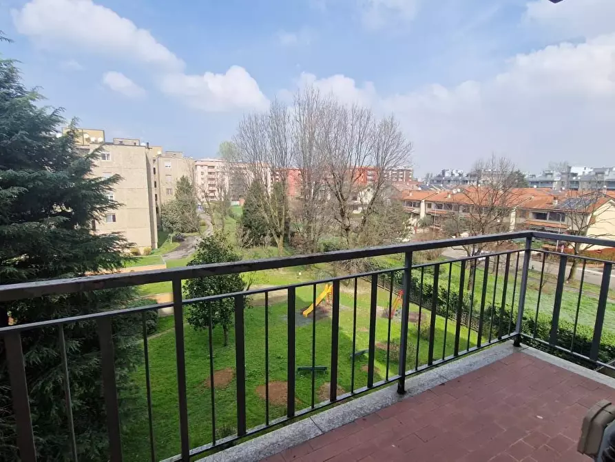 Immagine 10 di Appartamento in vendita  in Via Lecco 1/A a Buccinasco