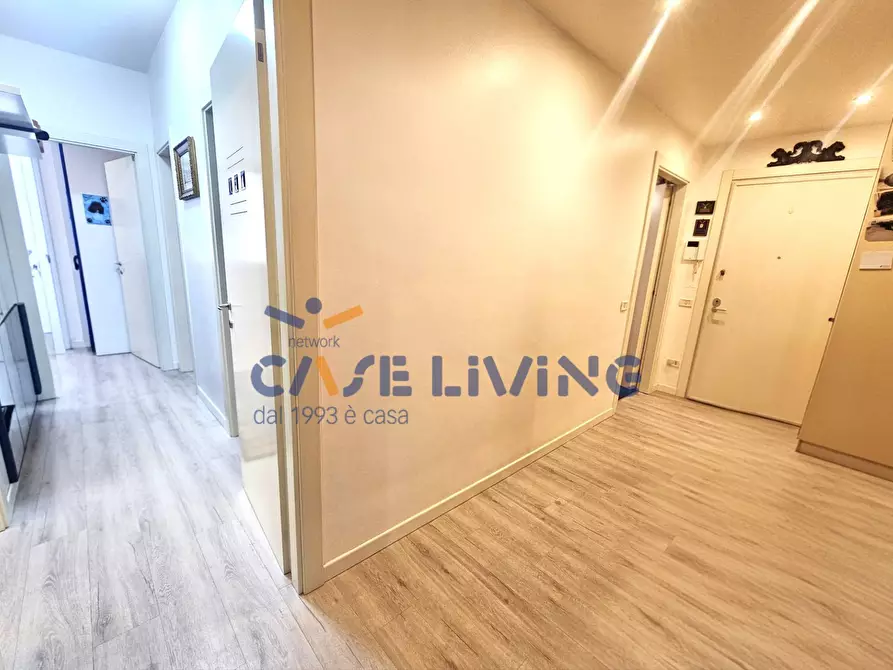 Immagine 13 di Appartamento in vendita  in Via Guido Rossa a Buccinasco