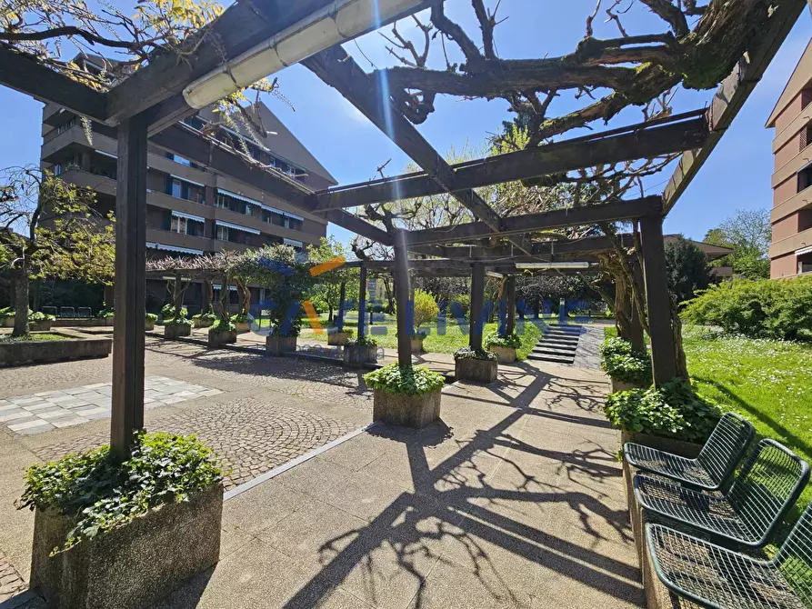 Immagine 23 di Appartamento in vendita  in Via Guido Rossa a Buccinasco