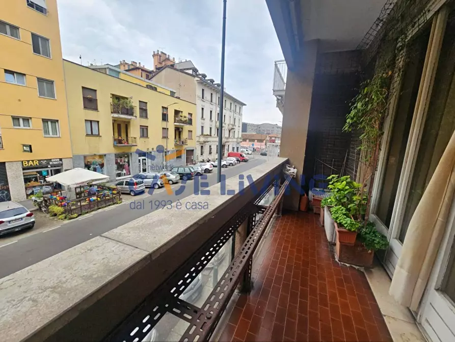 Immagine 5 di Appartamento in vendita  in Via Eugenio Villoresi 5 a Milano