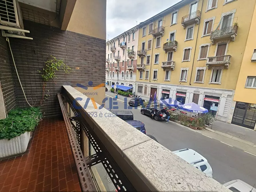 Immagine 6 di Appartamento in vendita  in Via Eugenio Villoresi 5 a Milano