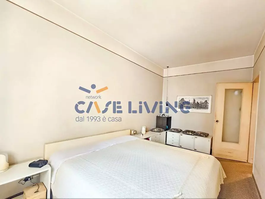 Immagine 11 di Appartamento in vendita  in Via Eugenio Villoresi 5 a Milano