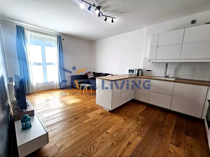 Immagine 1 di Appartamento in vendita  in Alzaia Naviglio Pavese 260 a Milano