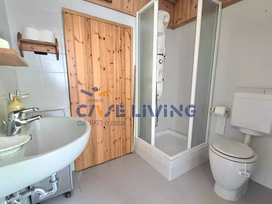 Immagine 18 di Villa in vendita  in Via Pizzo Gordona a Argegno