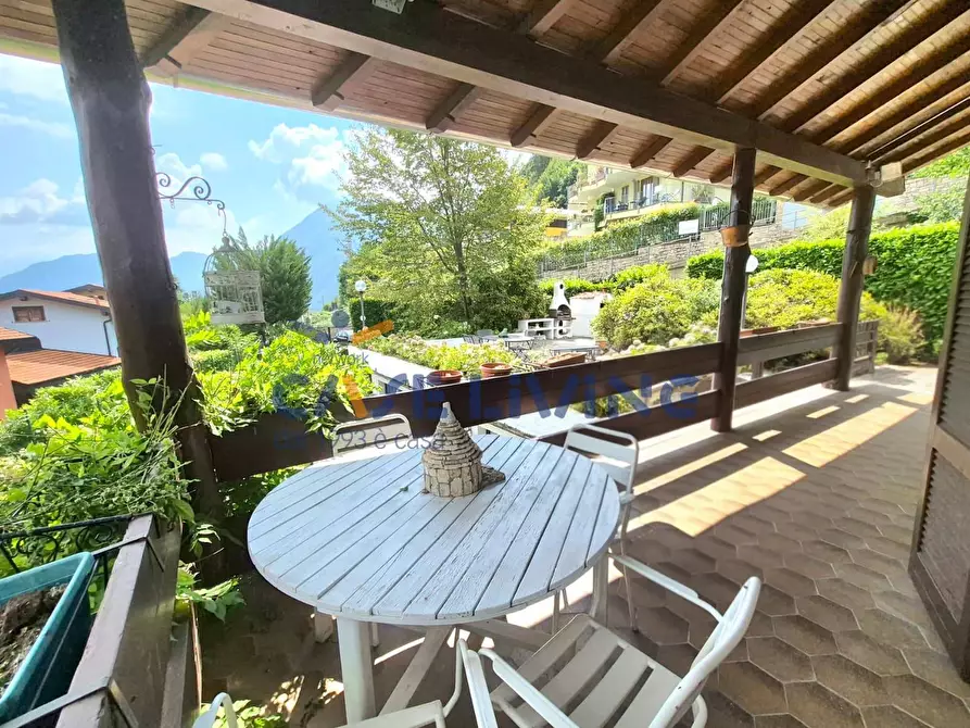 Immagine 28 di Villa in vendita  in Via Pizzo Gordona a Argegno