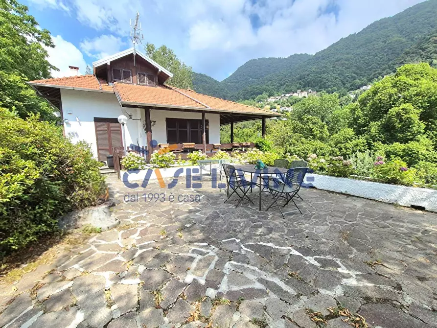 Immagine 41 di Villa in vendita  in Via Pizzo Gordona a Argegno
