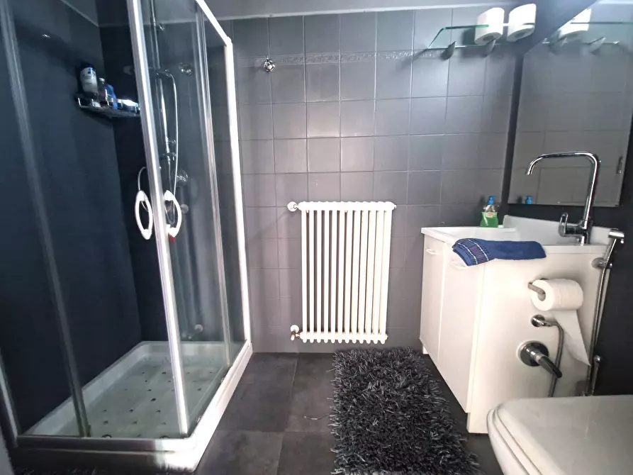 Immagine 18 di Casa semindipendente in vendita  in Via Colombarola 22 a Sirmione