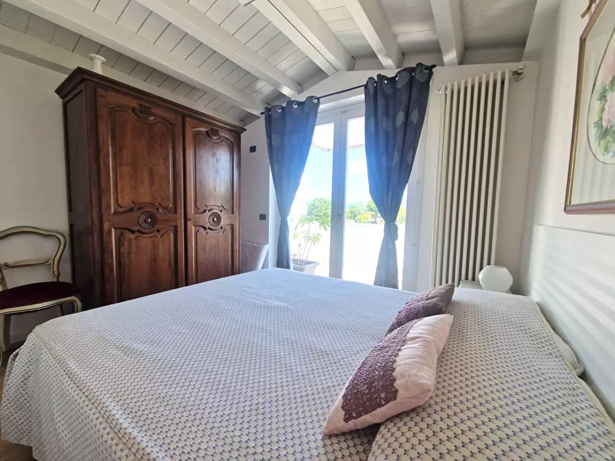 Immagine 25 di Casa semindipendente in vendita  in Via Colombarola 22 a Sirmione