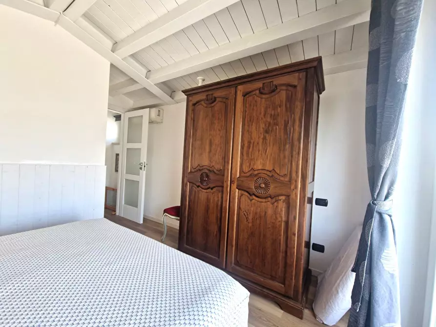 Immagine 26 di Casa semindipendente in vendita  in Via Colombarola 22 a Sirmione