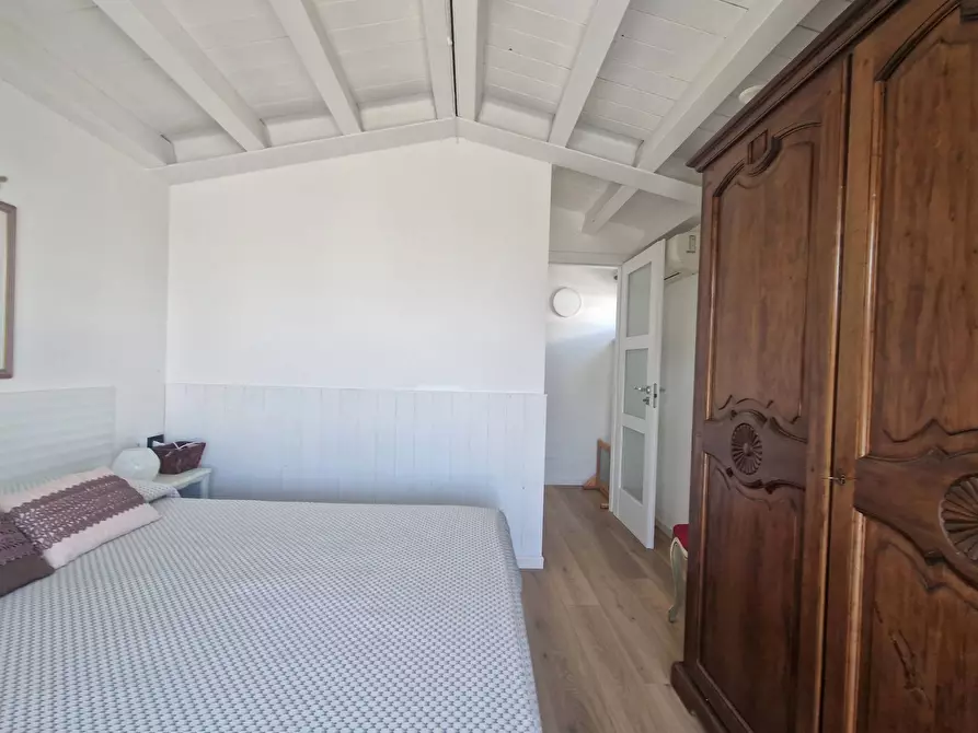 Immagine 27 di Casa semindipendente in vendita  in Via Colombarola 22 a Sirmione