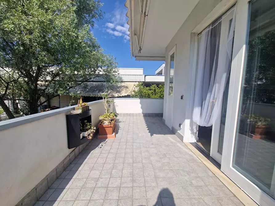 Immagine 33 di Casa semindipendente in vendita  in Via Colombarola 22 a Sirmione