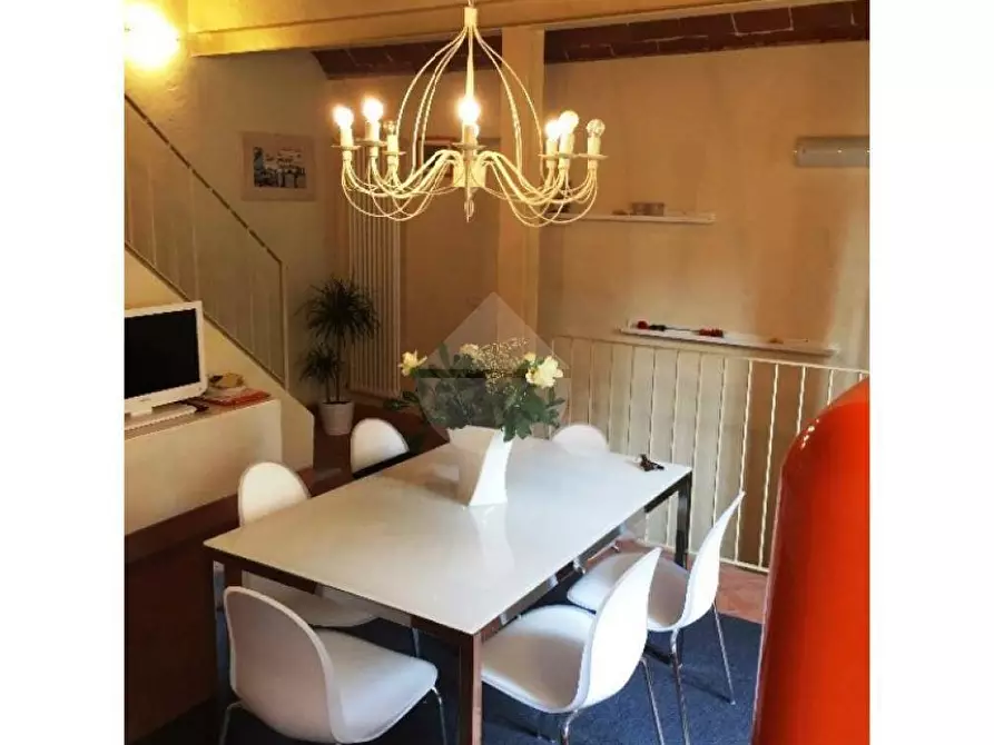 Immagine 4 di Casa indipendente in vendita  in Via Trento a Pontedera