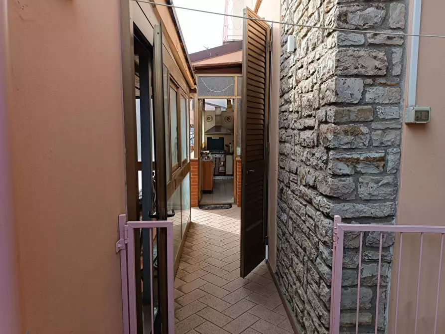 Immagine 5 di Casa indipendente in vendita  in Via A. Grandi a Cascina