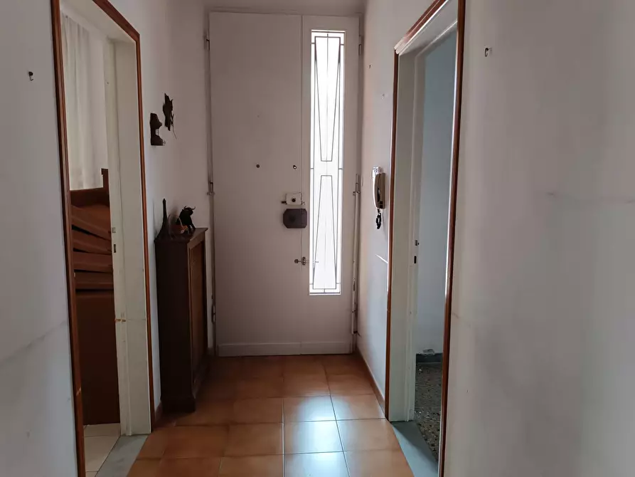 Immagine 13 di Casa indipendente in vendita  in Via A. Grandi a Cascina