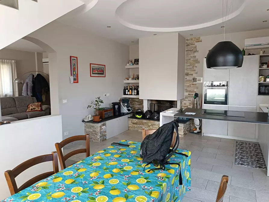 Immagine 2 di Casa indipendente in vendita  in Via Sanminiatese a Castelfiorentino