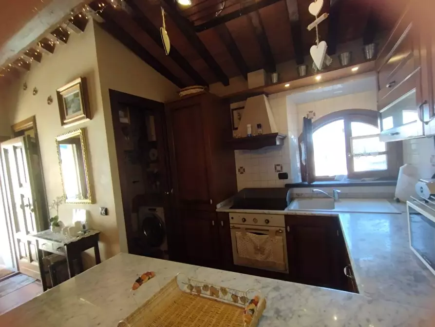 Immagine 7 di Appartamento in vendita  in Via del popolo a Palaia