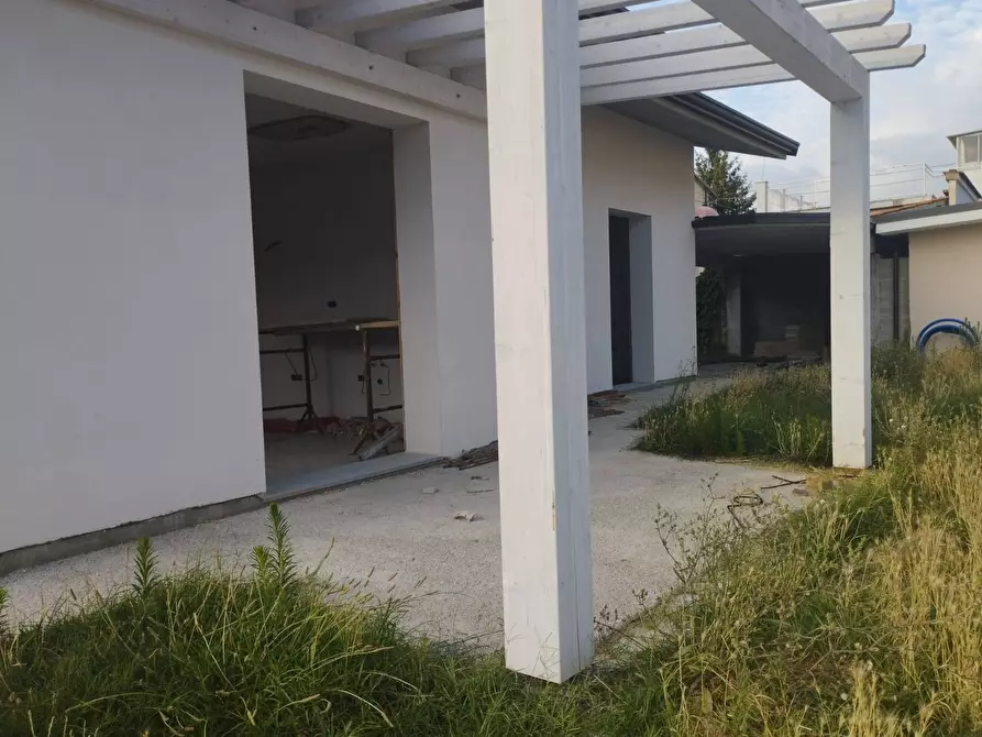 Immagine 4 di Villa in vendita  in Via San Martino a Castelfranco Di Sotto