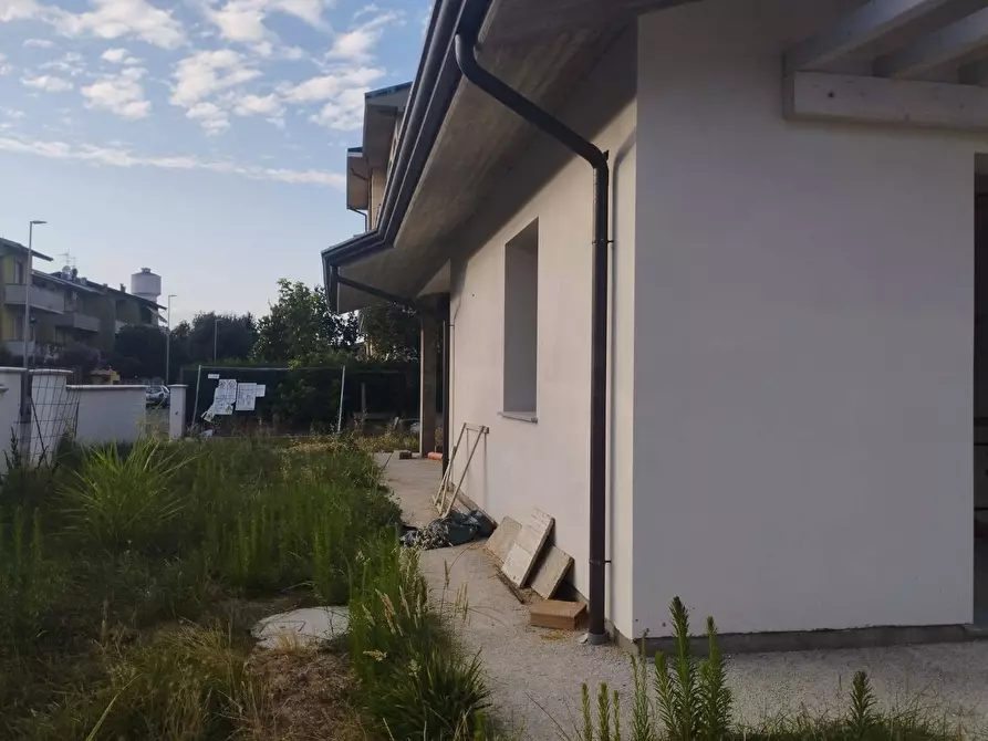 Immagine 1 di Villa in vendita  in Via San Martino a Castelfranco Di Sotto