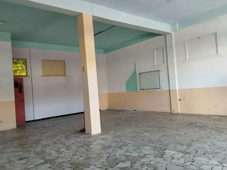 Immagine 10 di Locale commerciale in affitto  in Via Puccinelli a Castelfranco Di Sotto