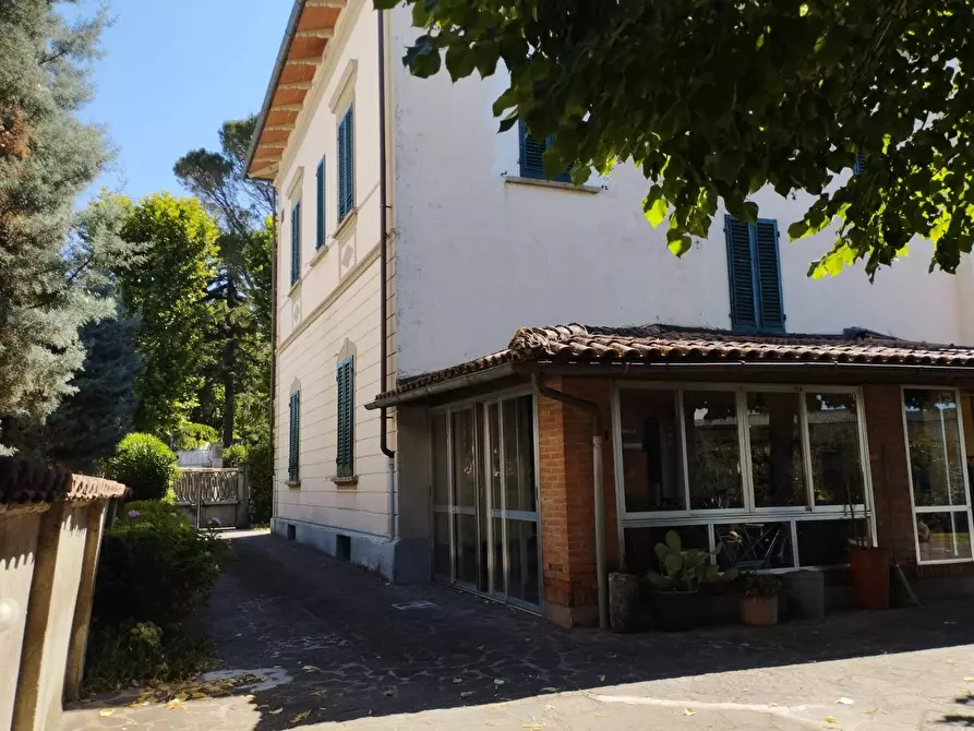 Immagine 11 di Villa in vendita  in Via dei Fossi a San Miniato