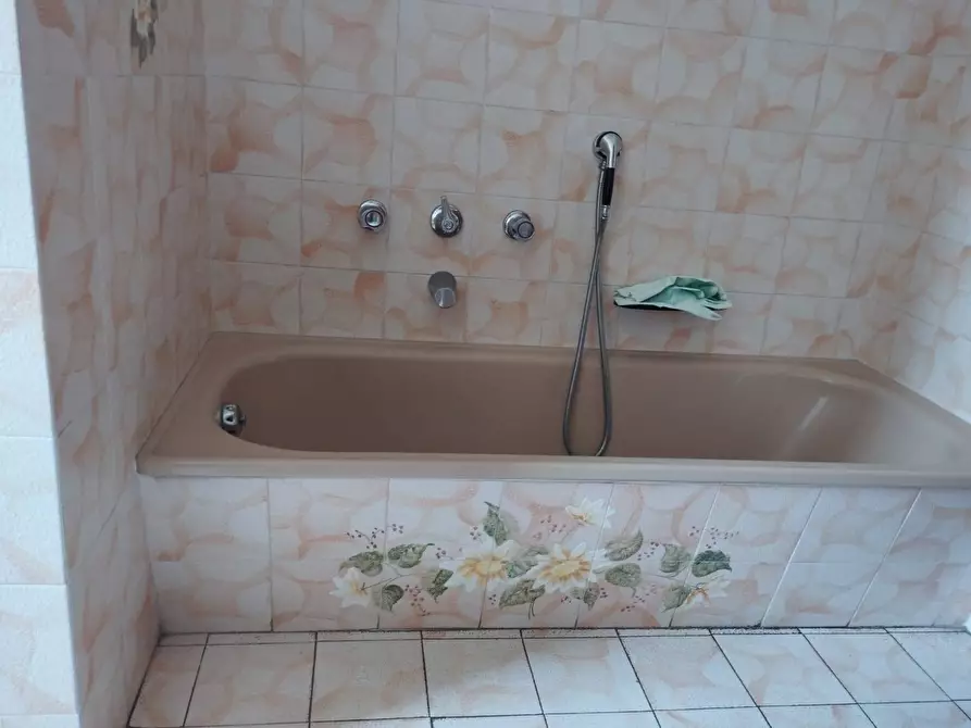 Immagine 24 di Casa indipendente in vendita  in Via XXV aprile a Castelfranco Di Sotto