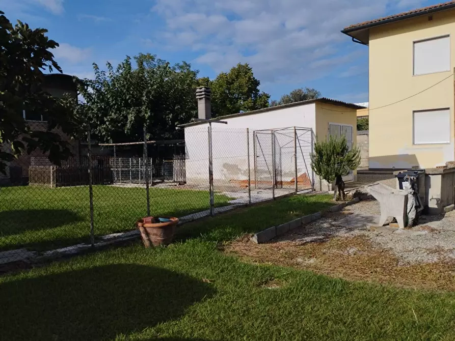Immagine 10 di Casa indipendente in vendita  in Via XXV aprile a Castelfranco Di Sotto