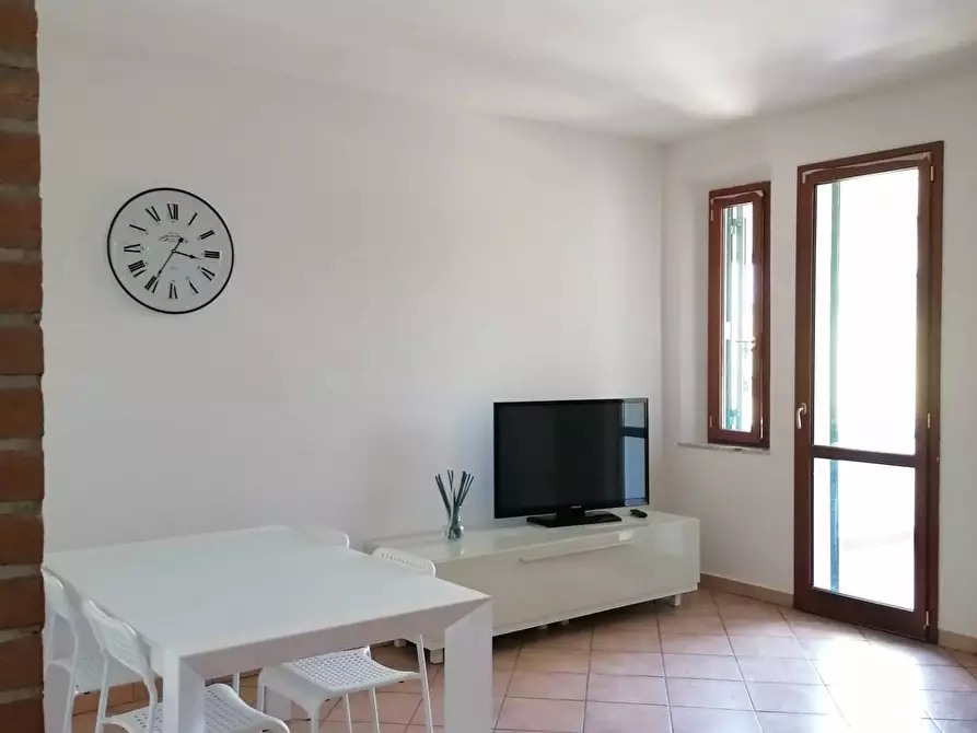 Immagine 3 di Appartamento in vendita  in via tosco romagnola est 387 a Pontedera