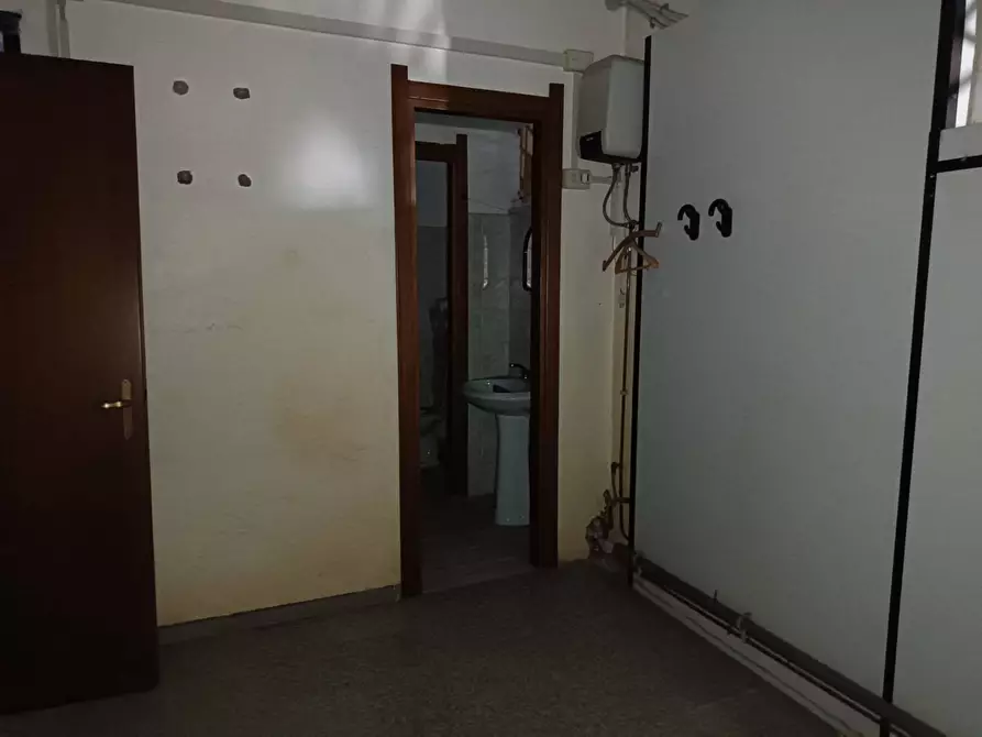 Immagine 5 di Ufficio in affitto  in Via Tosco Romagnola 1147 a Cascina