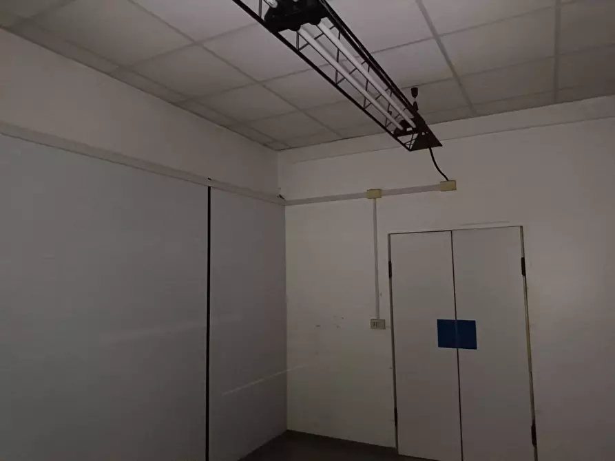 Immagine 3 di Ufficio in affitto  in Via Tosco Romagnola 1147 a Cascina