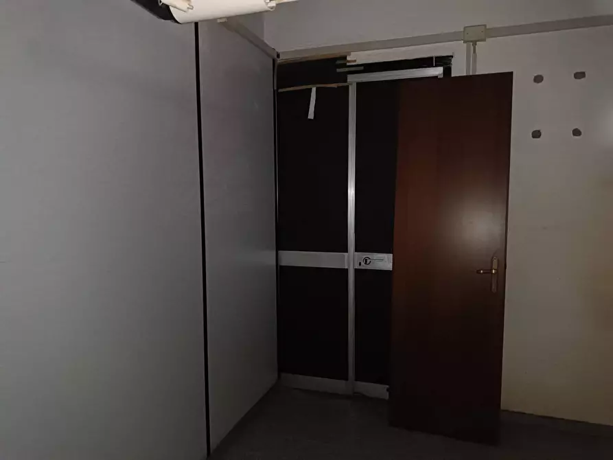 Immagine 15 di Ufficio in affitto  in Via Tosco Romagnola 1147 a Cascina